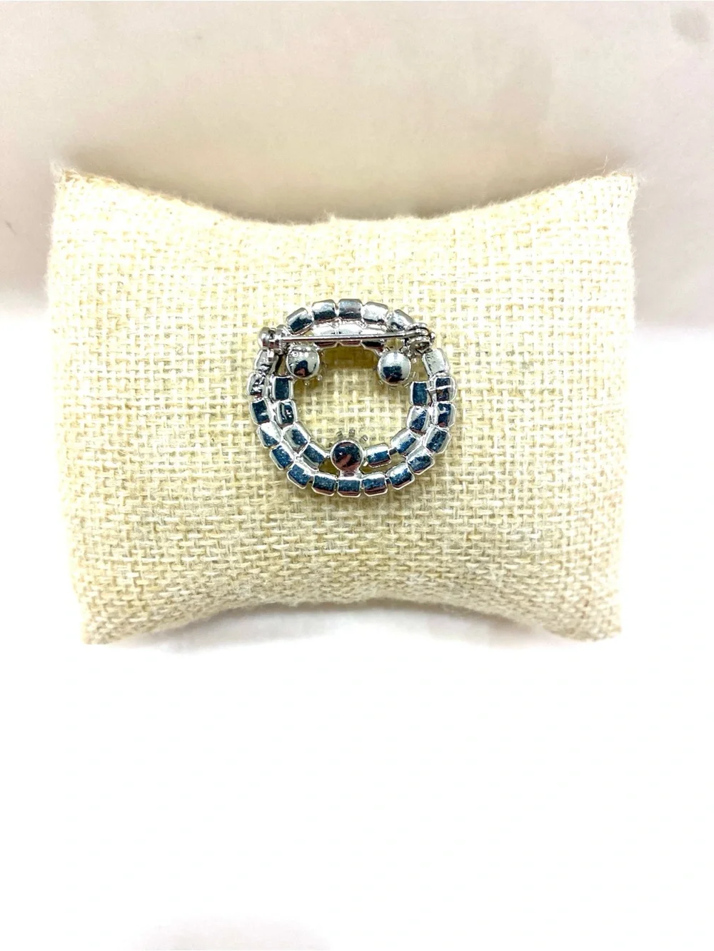 Vintage Pearl Accent Crystal Circle Brooch - White Pearls